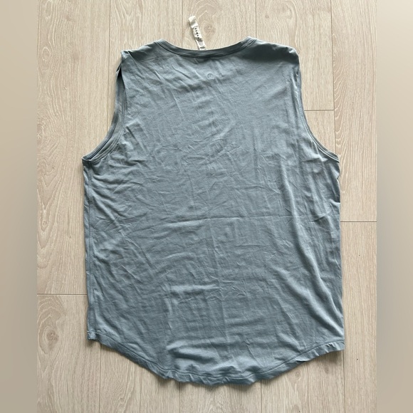 Lululemon sculpt tank top - Picture 4 of 4